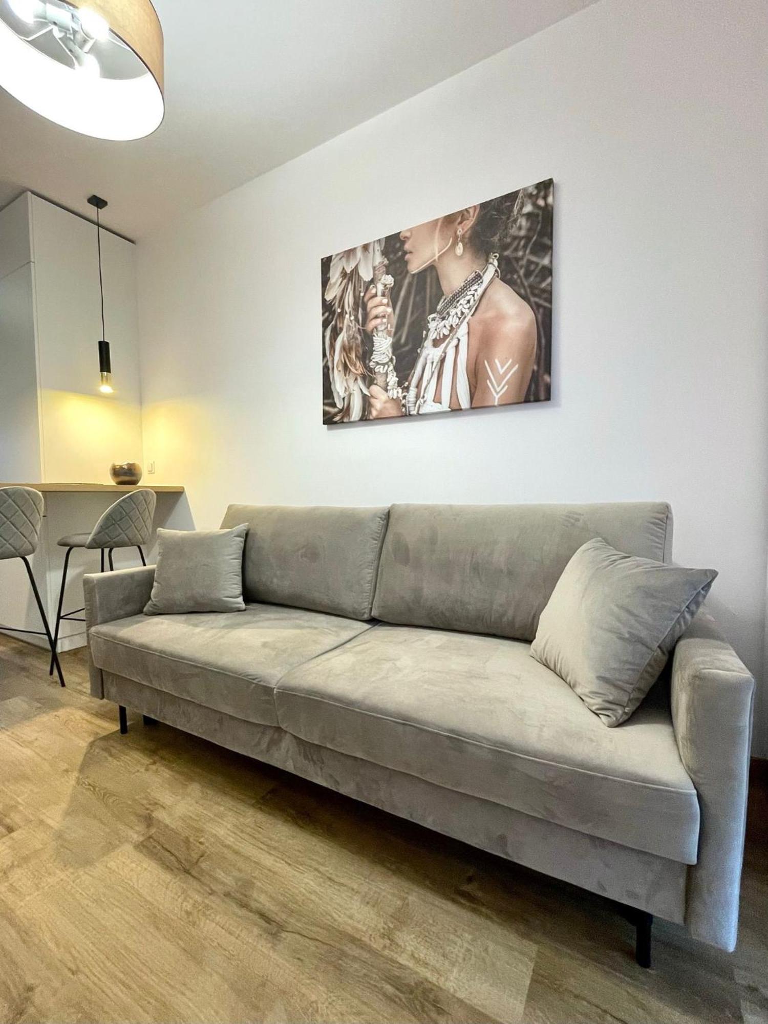 Budki Szczesliwickie 25 By Homeprime * Warszawa